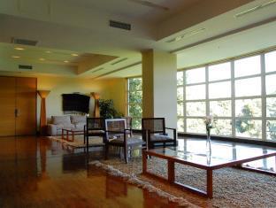 Solace Hotel