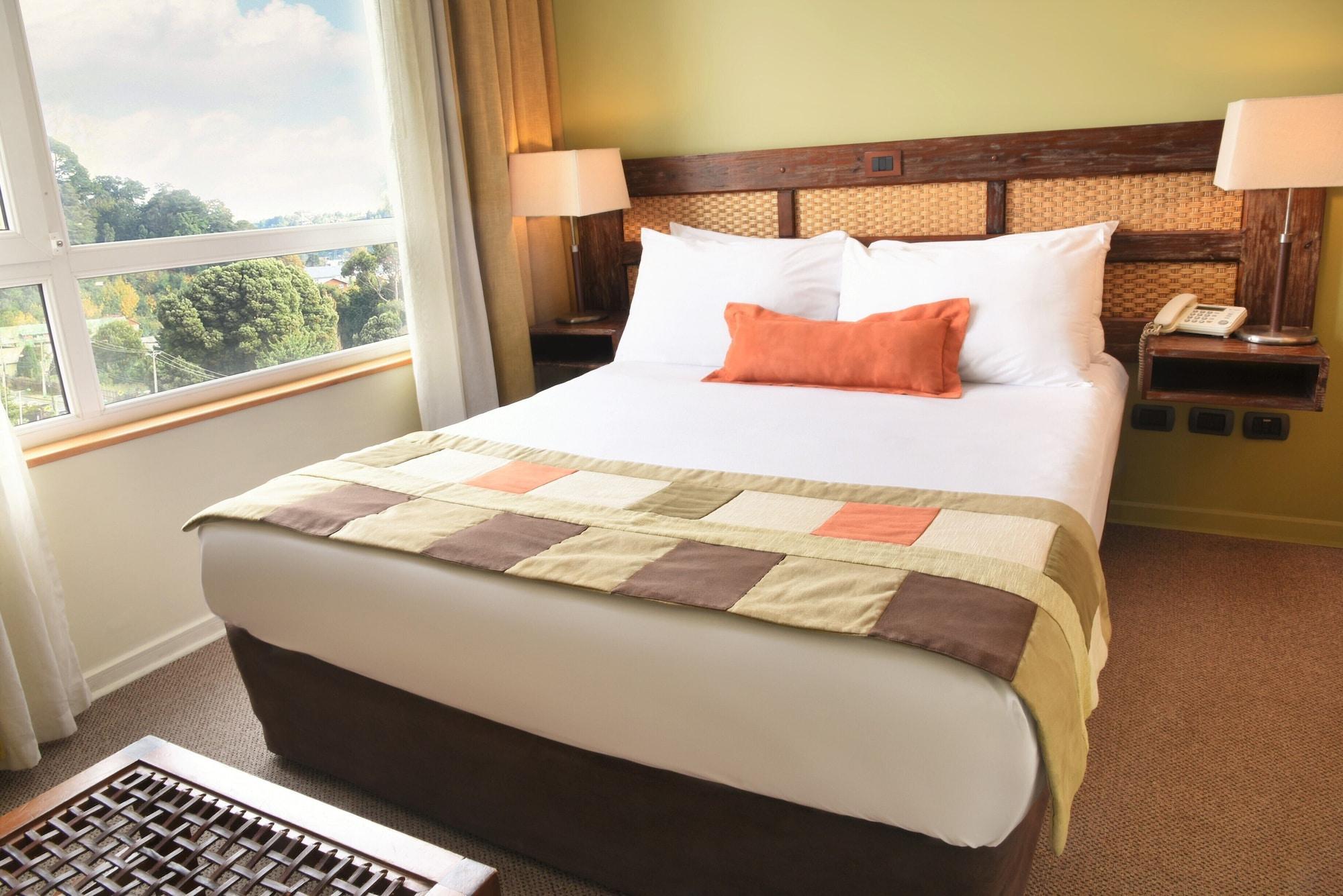 Hotel Solace Puerto Varas
