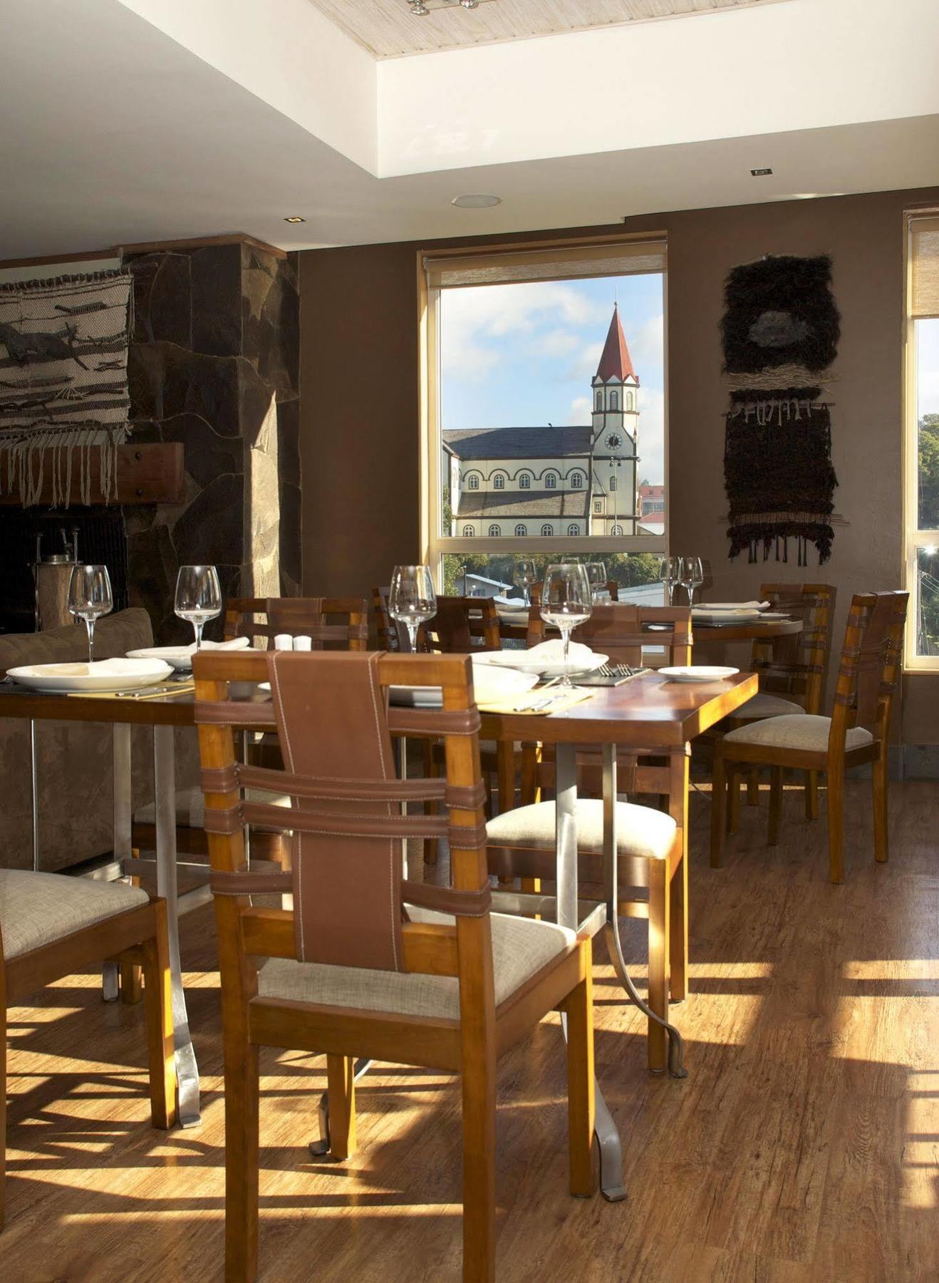 Solace Hotel